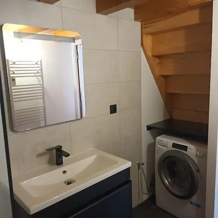 Chez David - Sous Les Toits شقة